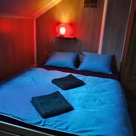 Hostel Suzzzy Novska ภายนอก รูปภาพ